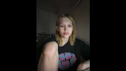 angelll3 @ bongacams on 20231105