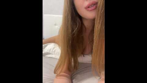 babyvik @ bongacams on 20231105