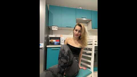 _molly_mae_ @ bongacams on 20231106