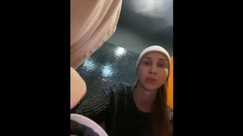 hothoneybabe @ bongacams on 20231106