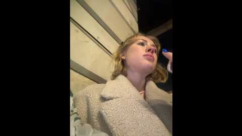 likachkaa @ bongacams on 20231107