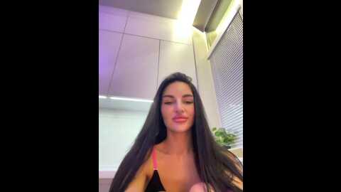 sweetkira25 @ bongacams on 20231107