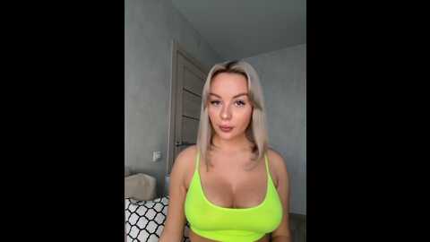 mila_m @ bongacams on 20231108