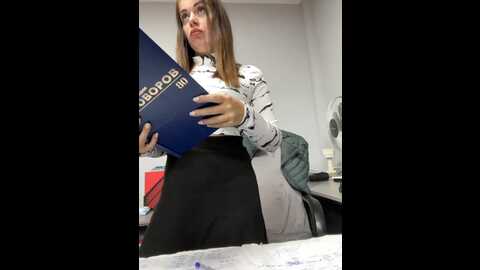 17alisa1717 @ bongacams on 20231114
