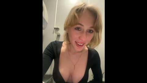 likachkaa @ bongacams on 20231114