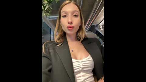 riamaryia @ bongacams on 20231117