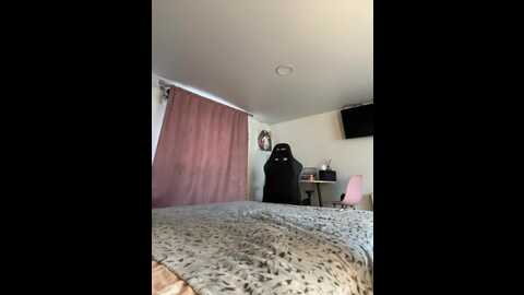 _maybebaby_ @ bongacams on 20231119