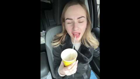 _molly_mae_ @ bongacams on 20231119