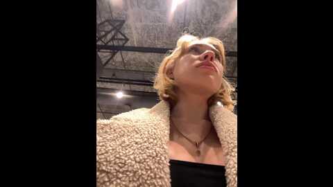 likachkaa @ bongacams on 20231119