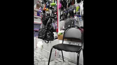 mery8poppins @ bongacams on 20231119