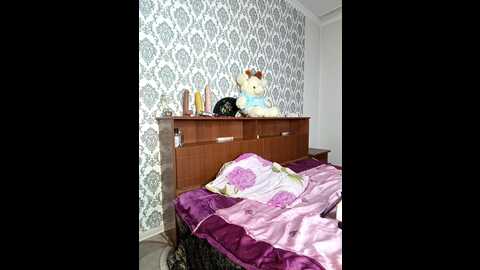 red_fox_olya @ bongacams on 20231119