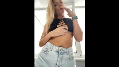 lovefamilya @ bongacams on 20231120