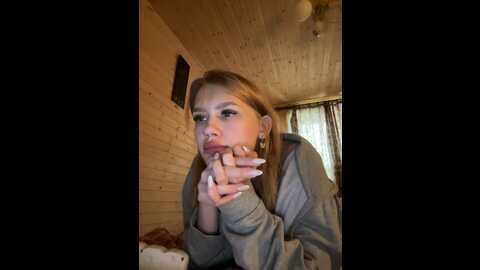 angelll3 @ bongacams on 20231124