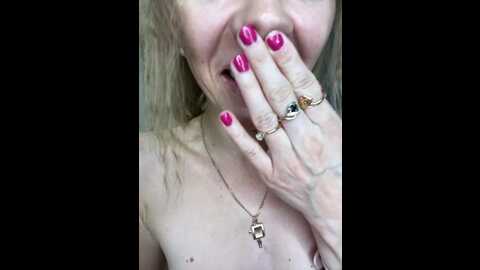alenushka888 @ bongacams on 20231125