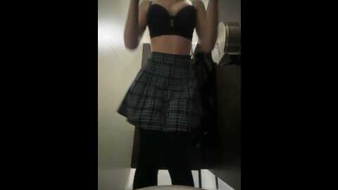 likachkaa @ bongacams on 20231125