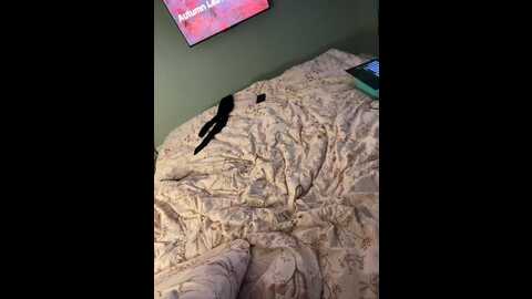 milaa1998 @ bongacams on 20231125