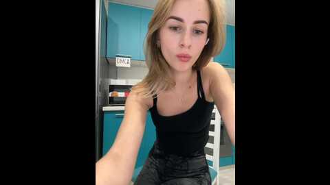 _molly_mae_ @ bongacams on 20231127