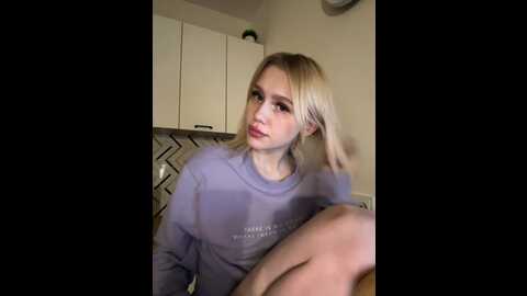 angelll3 @ bongacams on 20231128