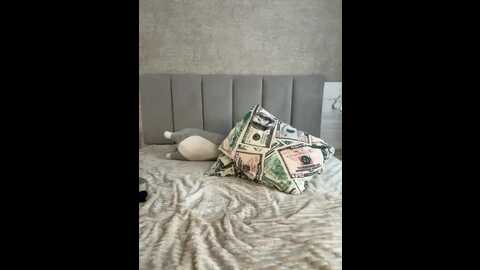 imemiliya @ bongacams on 20231128