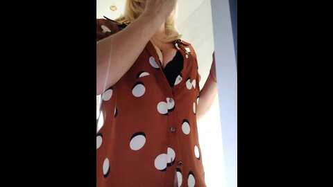famouswomen @ bongacams on 20231130