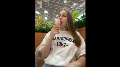 adelaida1001 @ bongacams on 20231204