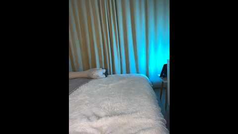 kira2cave @ bongacams on 20231207