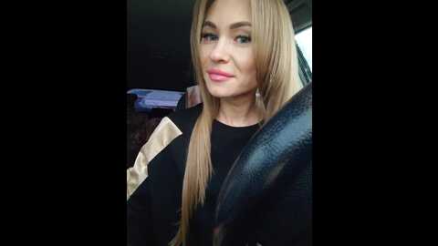 sweetgerl00 @ bongacams on 20231209
