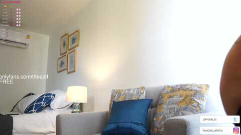 diffgirls1_1 @ bongacams on 20231210