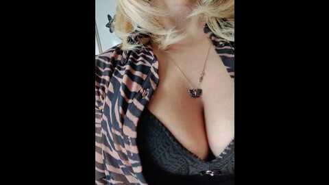 famouswomen @ bongacams on 20231211