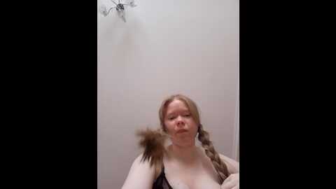 milokris @ bongacams on 20231211