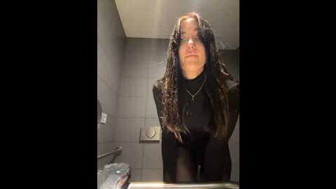 linahelen @ bongacams on 20231212