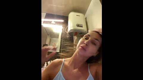 hothoneybabe @ bongacams on 20231217