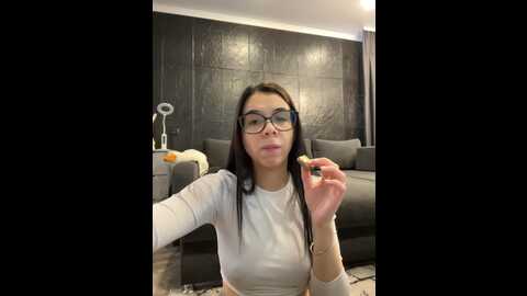 vero19nika @ bongacams on 20231217