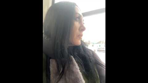karolinamilf @ bongacams on 20231219