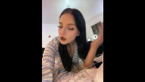 sweetlolllli @ bongacams on 20231220
