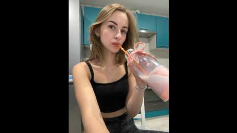 _molly_mae_ @ bongacams on 20231221