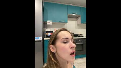 _molly_mae_ @ bongacams on 20231221