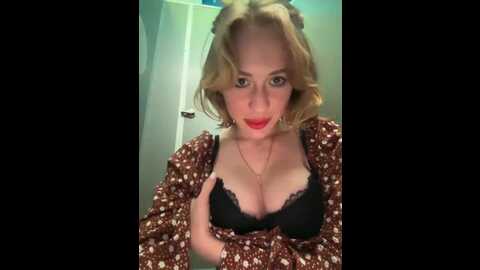 likachkaa @ bongacams on 20231222