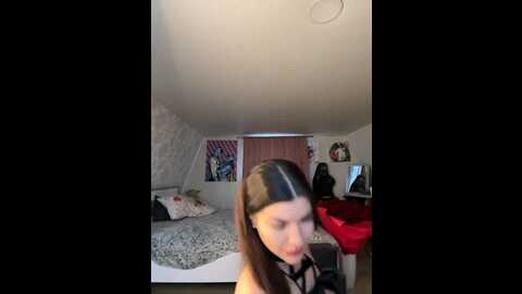 _maybebaby_ @ bongacams on 20231224