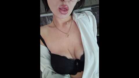 aureliyxxx @ bongacams on 20231224