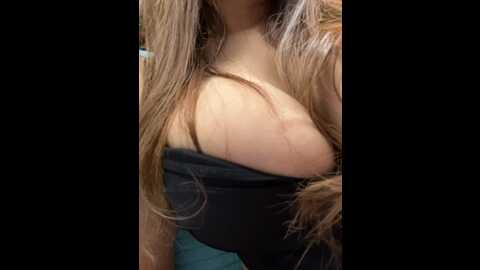 ellidi @ bongacams on 20231224
