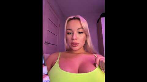 mila_m @ bongacams on 20231224