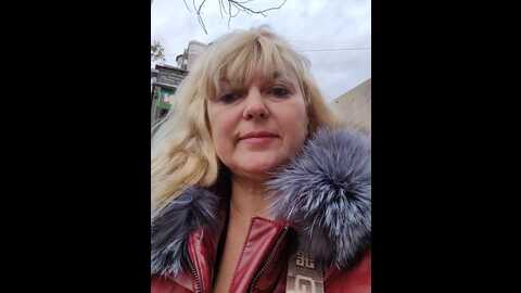 janna37 @ bongacams on 20231225