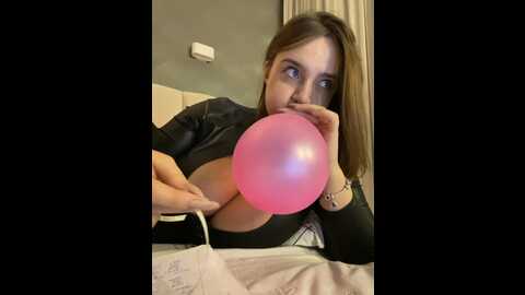 tuda__suda @ bongacams on 20231225