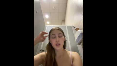 adelaida1001 @ bongacams on 20231226
