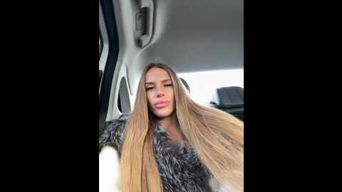 blondinochkaa @ bongacams on 20231227