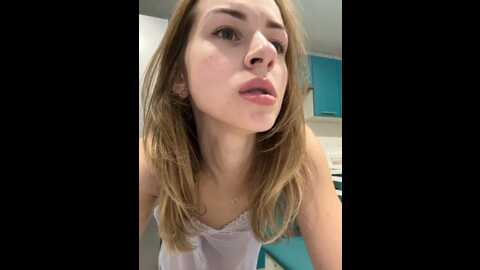 _molly_mae_ @ bongacams on 20231228