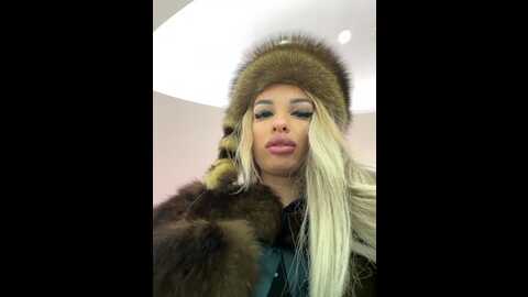 goldpussy69 @ bongacams on 20231228