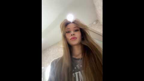 imemiliya @ bongacams on 20231229