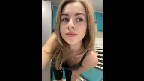 _molly_mae_ @ bongacams on 20231230